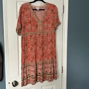 knox rose short sleeve vneck dress, like new only worn a couple times